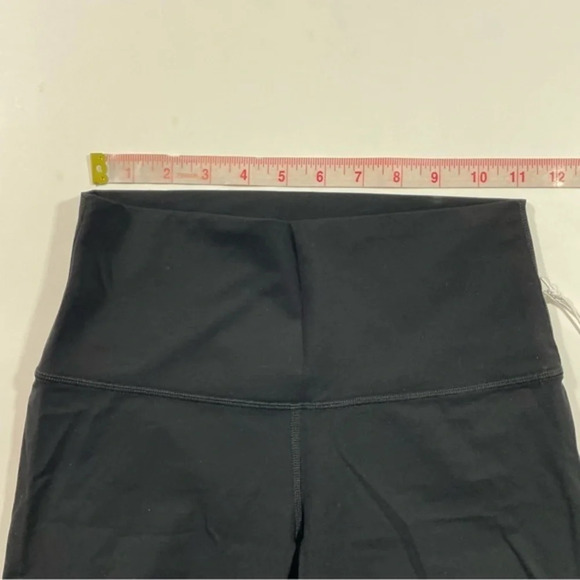 New Everlane The Perform Bike Shorts Black Size Small - Picture 8 of 9